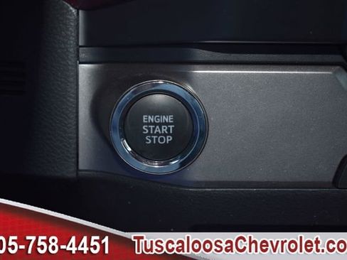 Used 2022 Toyota Tacoma Limited image 40