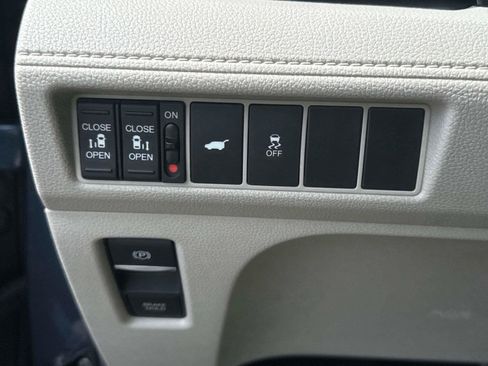 Certified 2025 Honda Odyssey EX-L image 29