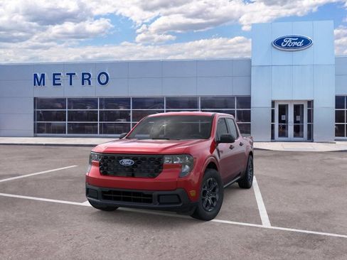 New 2026 Ford Maverick XLT w/ Equipment Group 301A AWD/4WD image 3