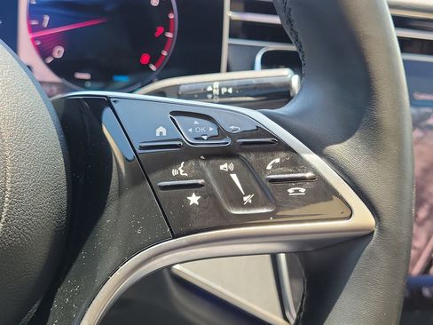 Certified 2024 Mercedes-Benz E 350 4MATIC Sedan image 32
