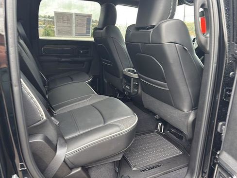 Used 2025 RAM 3500 Limited image 19
