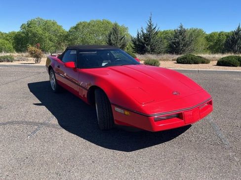 Used 1990 Chevrolet Corvette Convertible image 3