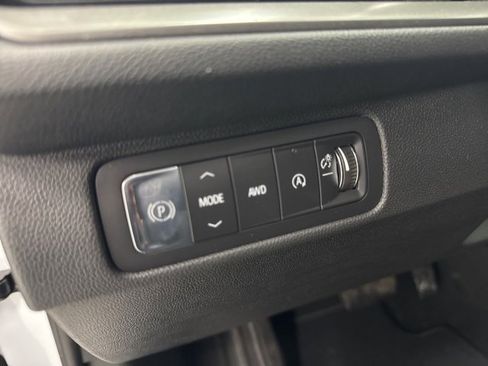 New 2026 Chevrolet Traverse LT w/ Sun and Wheel Package image 11