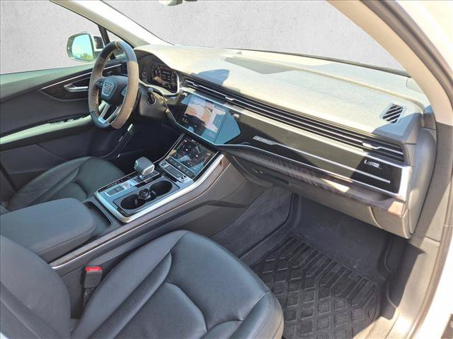 Used 2022 Audi Q7 3.0T Premium Plus w/ Premium Plus Package AWD/4WD image 18