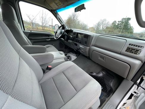 Used 2004 Ford F250 XLT AWD/4WD image 13