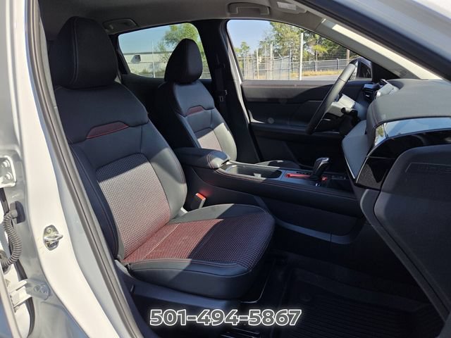 Certified 2026 Nissan Kicks SR FWD image 15