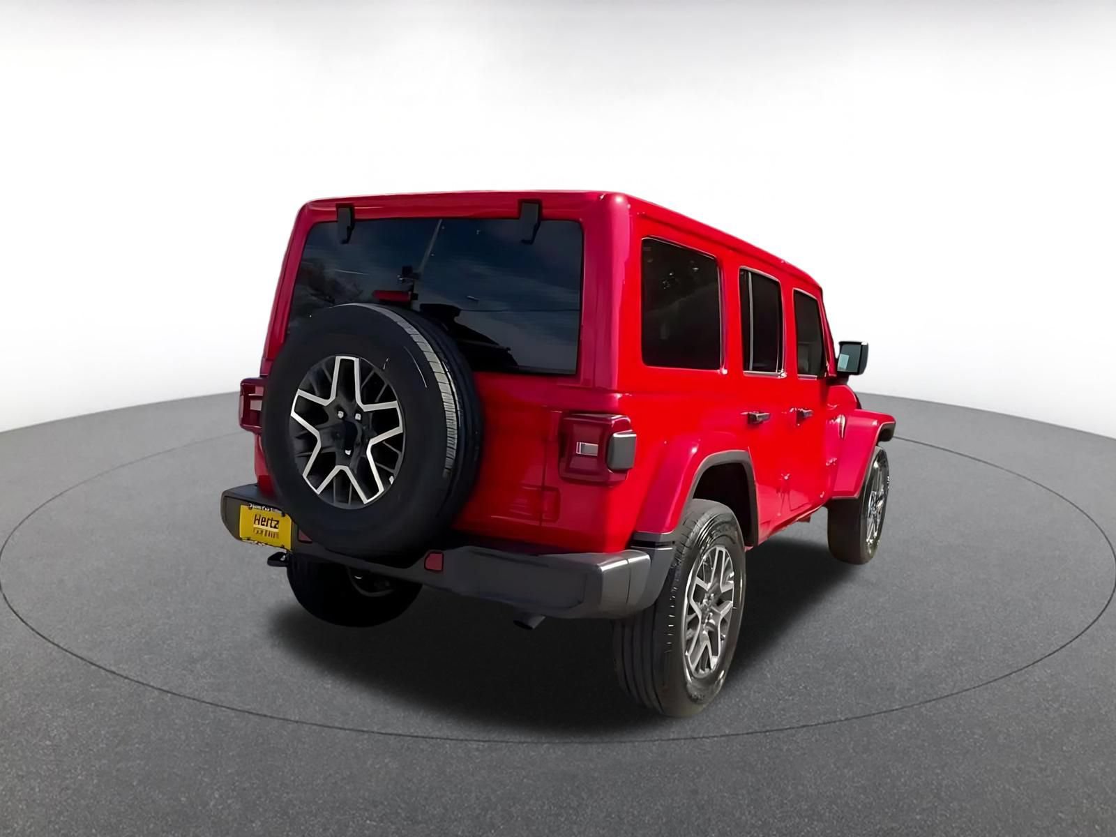Used 2025 Jeep Wrangler Unlimited Sahara AWD/4WD image 12