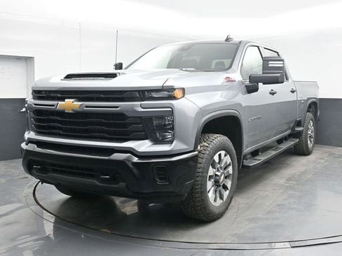 New 2026 Chevrolet Silverado 2500 Custom w/ Custom Convenience Package AWD/4WD image 10