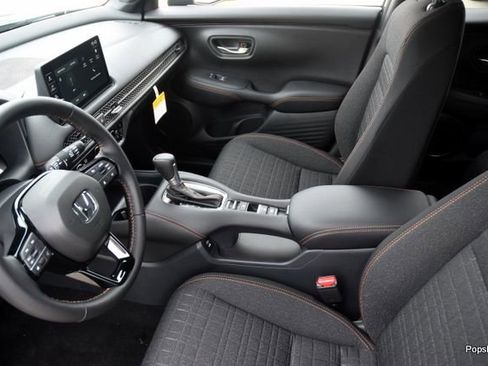 New 2026 Honda HR-V Sport image 7