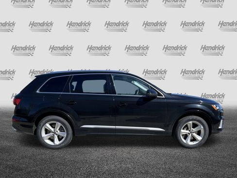 Used 2023 Audi Q7 3.0T Premium w/ Convenience Package image 10