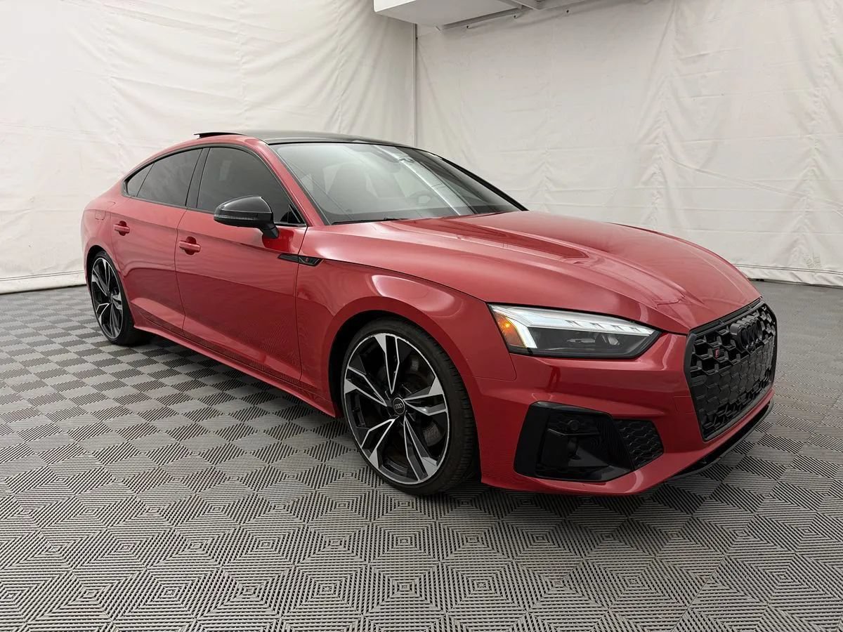 Used 2024 Audi S5 Premium Plus w/ Premium Plus Package AWD/4WD image 2