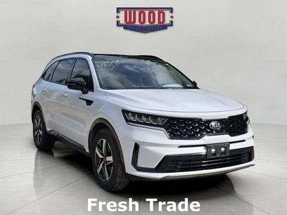 Used 2021 Kia Sorento S w/ Panoramic Sunroof Package