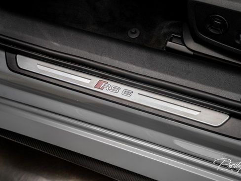 Used 2026 Audi RS 6 performance image 22