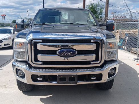 Used 2016 Ford F350 Lariat w/ Chrome Package AWD/4WD image 3