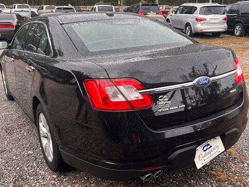 Used 2011 Ford Taurus SEL w/ 201A Rapid Spec Order Code image 3