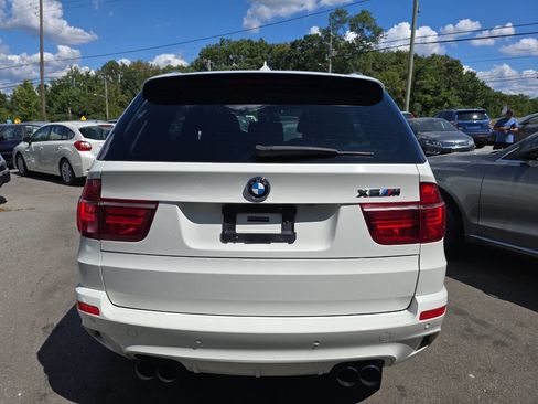 Used 2011 BMW X5 M image 7