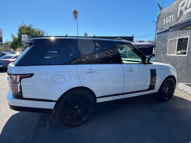 Used 2019 Land Rover Range Rover Supercharged AWD/4WD image 23