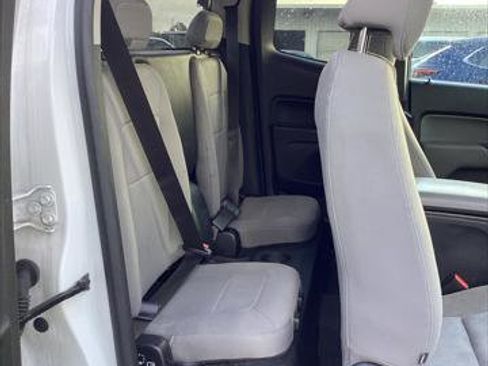 Used 2022 Chevrolet Colorado W/T image 27