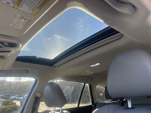 Used 2024 Subaru Outback Limited image 12