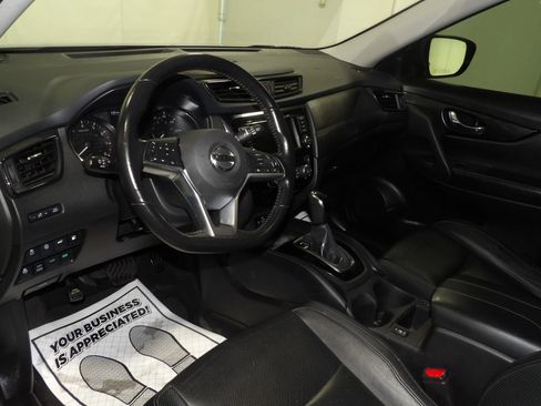 Used 2018 Nissan Rogue SL AWD/4WD image 10