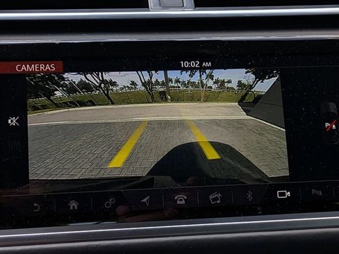 Used 2019 Land Rover Range Rover Velar R-Dynamic SE AWD/4WD image 11