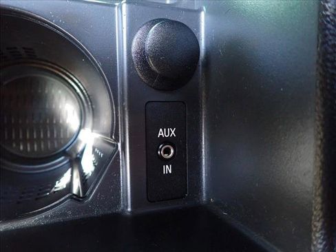 Used 2006 BMW 330xi Sedan AWD/4WD image 16