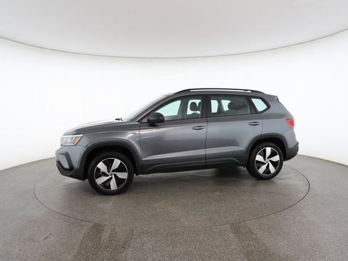 Used 2024 Volkswagen Taos S image 5