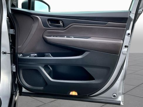Used 2024 Honda Odyssey EX-L image 23