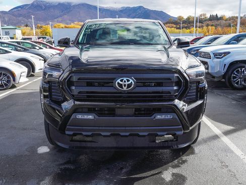 New 2025 Toyota Tacoma SR5 image 3