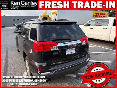 Used 2016 GMC Terrain SLE w/ Convenience Package AWD/4WD image 9