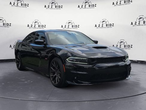 Used 2022 Dodge Charger Scat Pack RWD image 1