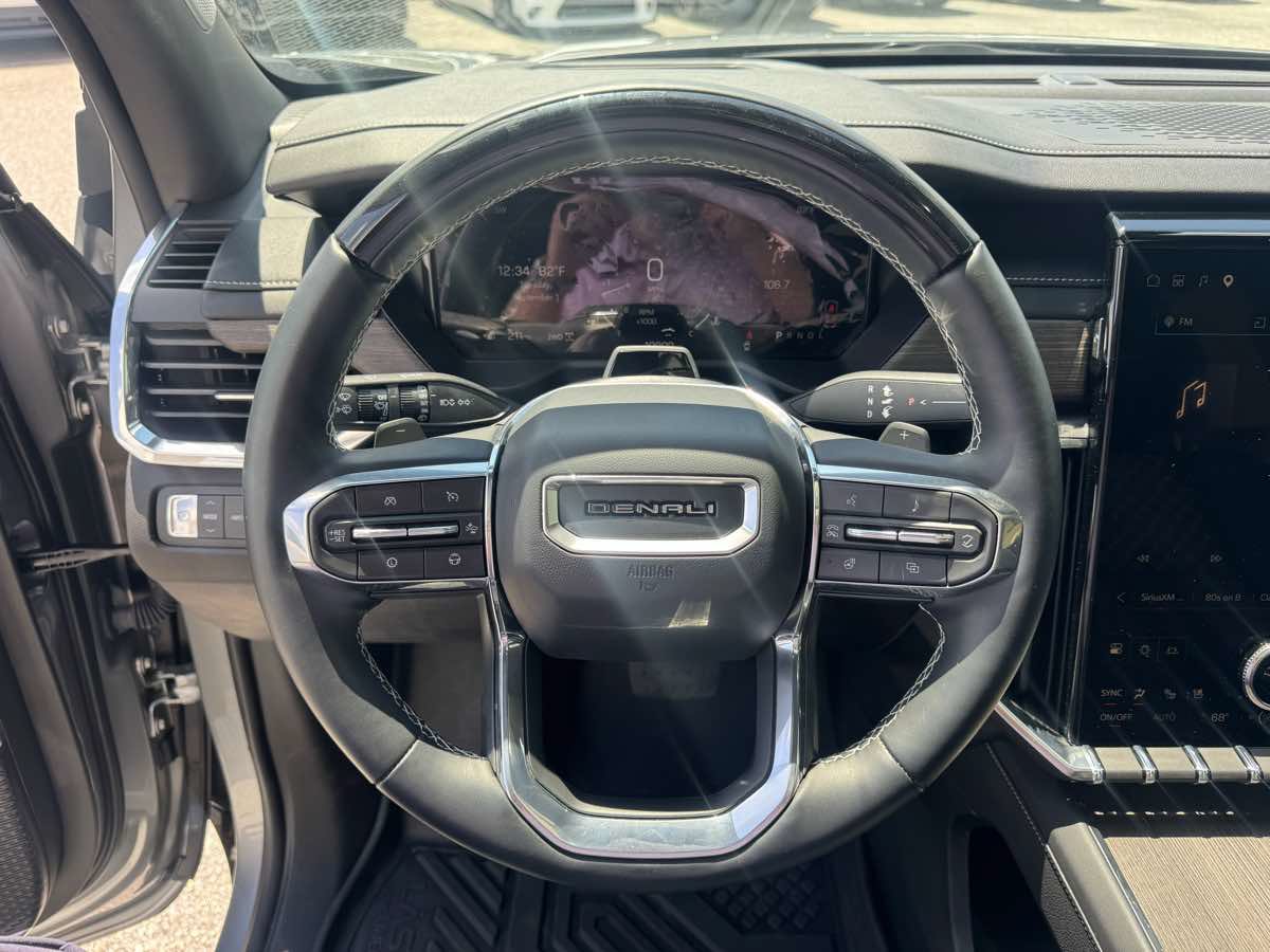 Used 2025 GMC Acadia Denali w/ Super Cruise Package AWD/4WD image 19