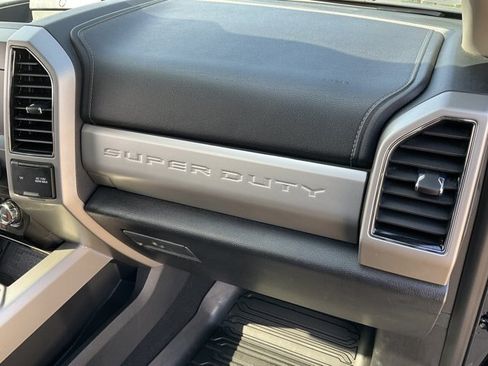 Certified 2021 Ford F250 Lariat AWD/4WD image 23