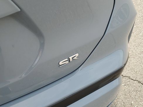 Used 2023 Nissan Kicks SR w/ SR Premium Package FWD image 8
