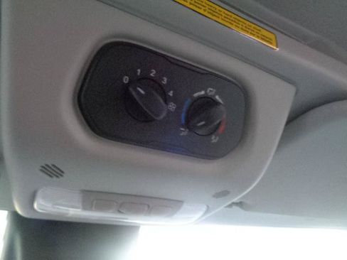 Used 2019 Ford Transit 150 XLT RWD image 16
