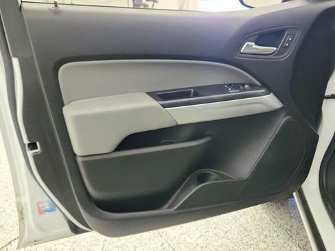 Used 2018 Chevrolet Colorado LT RWD image 23