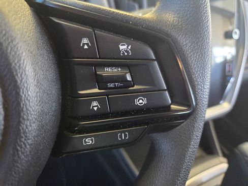 Used 2025 Subaru Crosstrek 2.0i Premium AWD/4WD image 36