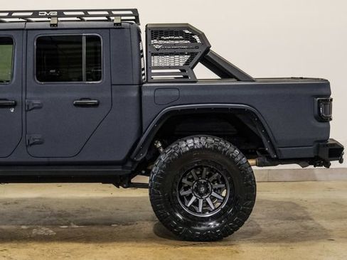 Used 2022 Jeep Gladiator Rubicon w/ Cold Weather Group image 54