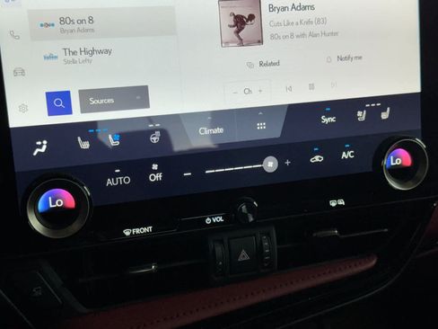 Certified 2025 Lexus NX 350 AWD w/ Accessory Package (2T) image 22