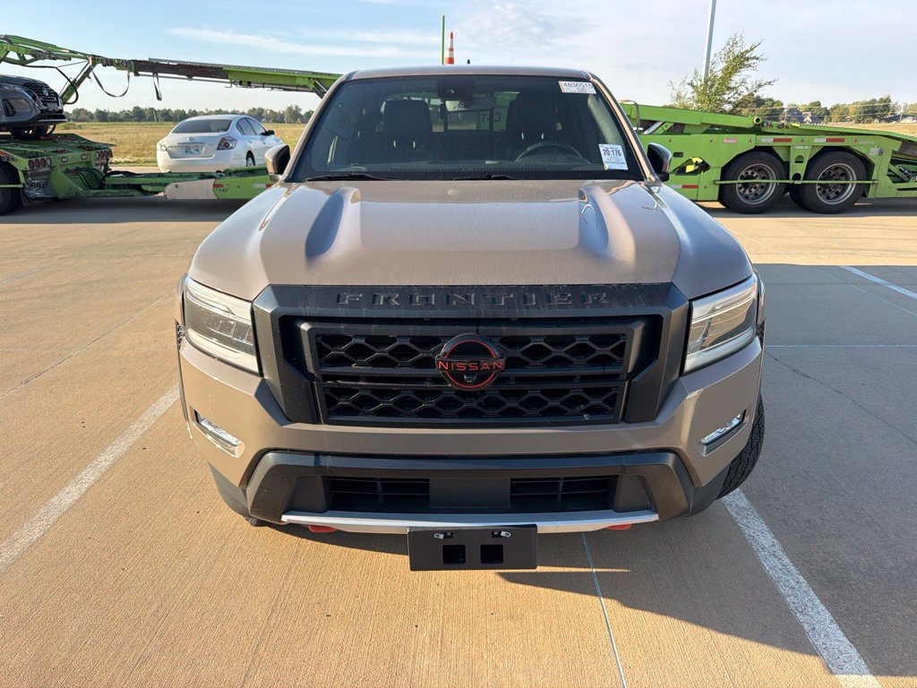 Used 2023 Nissan Frontier Pro-X w/ Pro-X Premium Package RWD image 2