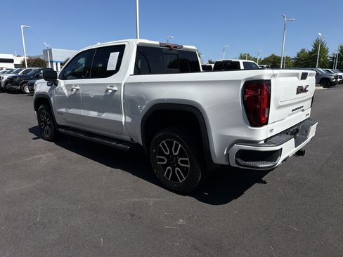 Used 2020 GMC Sierra 1500 AT4 w/ AT4 Premium Package AWD/4WD image 8