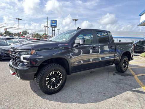 Certified 2023 Chevrolet Silverado 1500 ZR2 w/ Technology Package image 4