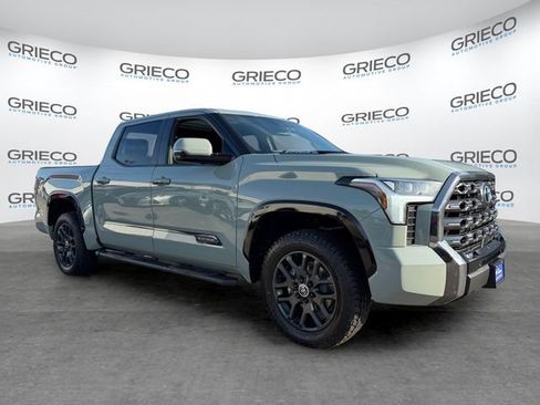 Used 2024 Toyota Tundra Platinum AWD/4WD image 1