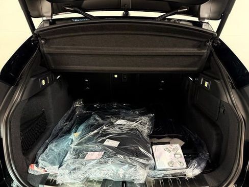 New 2026 Jaguar F-PACE R-Dynamic S image 19