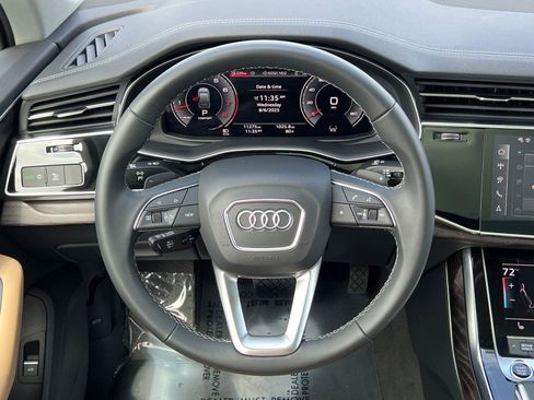 Certified 2025 Audi Q7 3.0T Premium w/ Convenience Package image 24