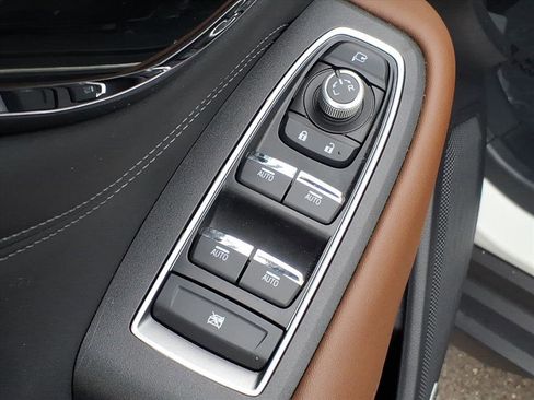 Used 2022 Subaru Outback Touring XT image 13