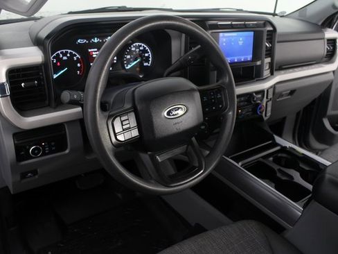 Used 2024 Ford F350 XLT w/ Camper Package image 8
