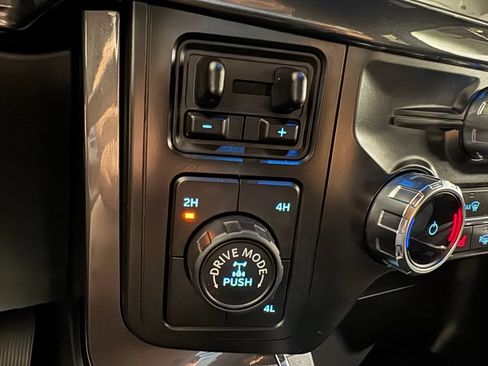 Used 2022 Ford F150 XLT w/ Equipment Group 302A High AWD/4WD image 35