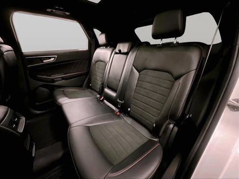 Used 2023 Ford Edge ST-Line AWD/4WD image 25