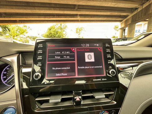 Used 2021 Toyota Camry XSE w/ Cold Weather Package FWD image 33